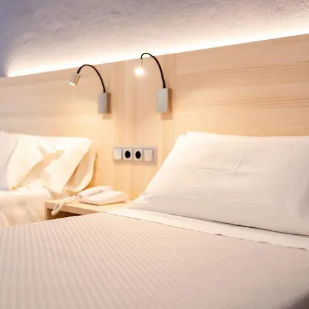 מלון Eurohotel 2*