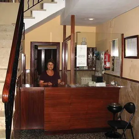 מלון Eurohotel מאהון