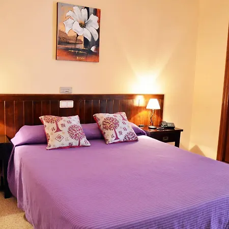 מלון Eurohotel מאהון