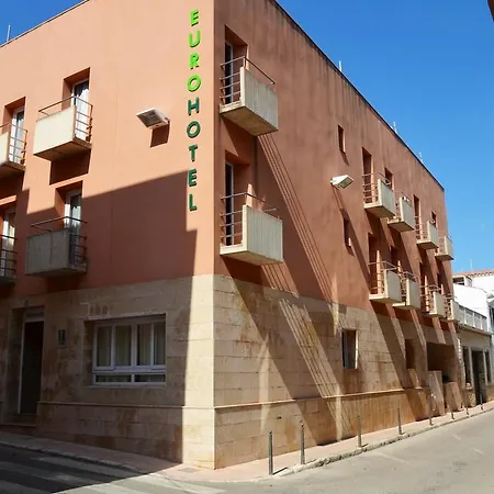 מלון Eurohotel מאהון